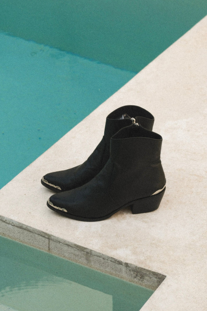 The Midnight Sun Boot