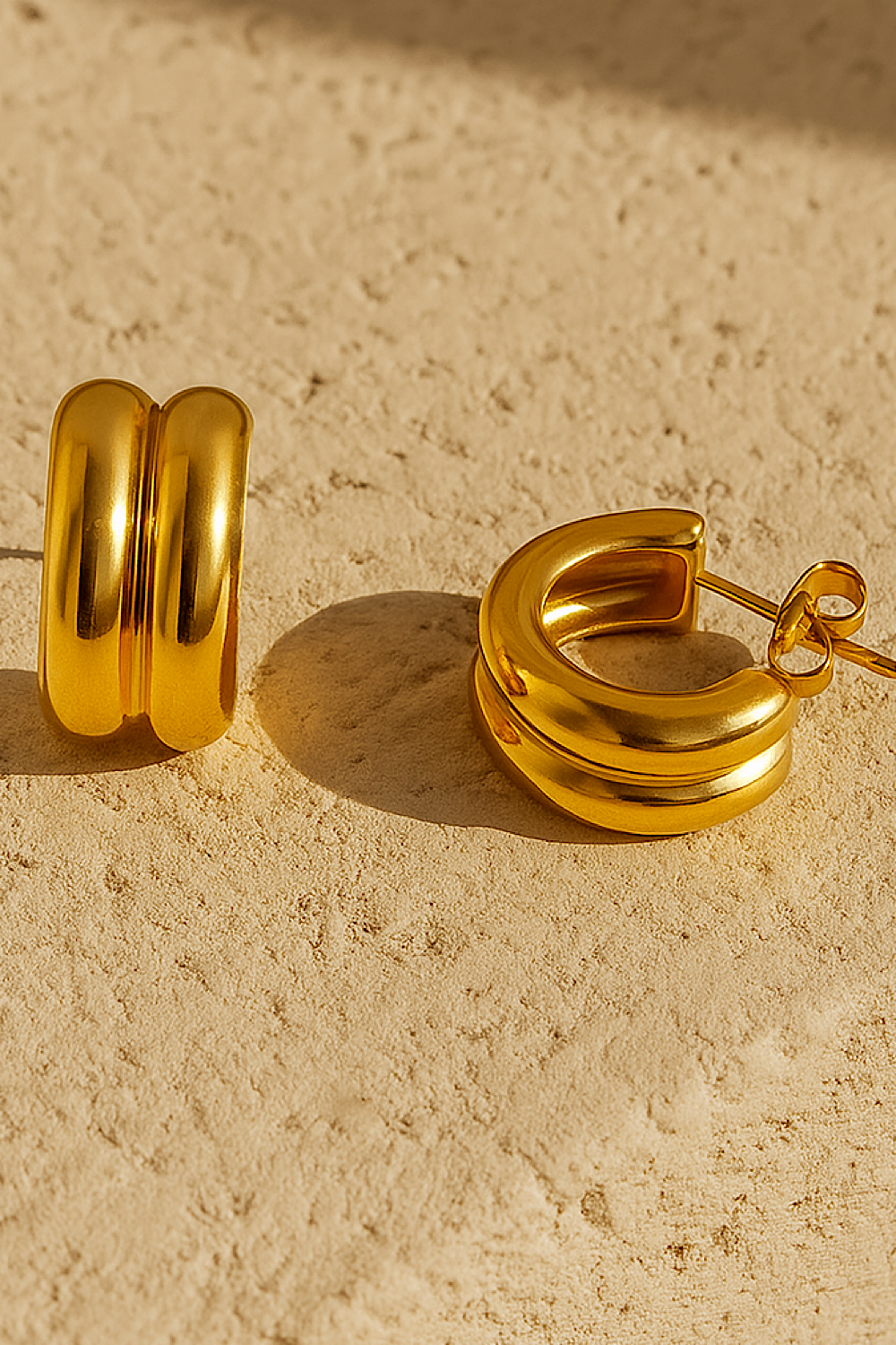 Double Hoop Earrings in 18k Gold Plated