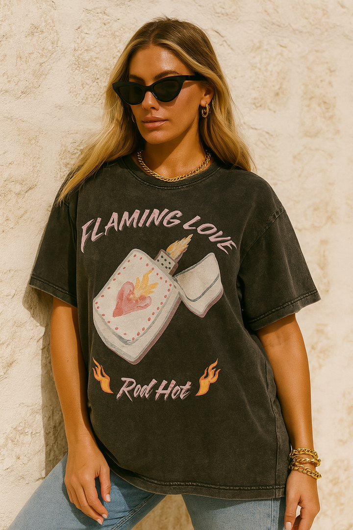 Flaming Love Oversize Tee