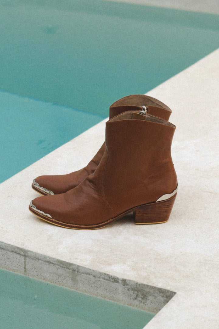 The Equinox Boot