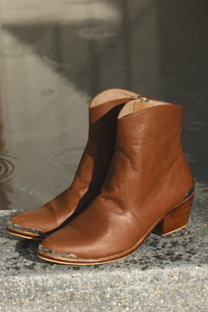 The Equinox Boot