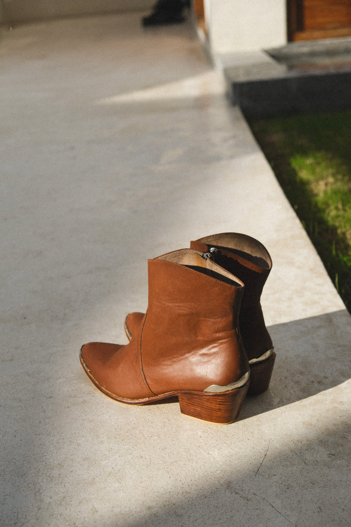 The Equinox Boot
