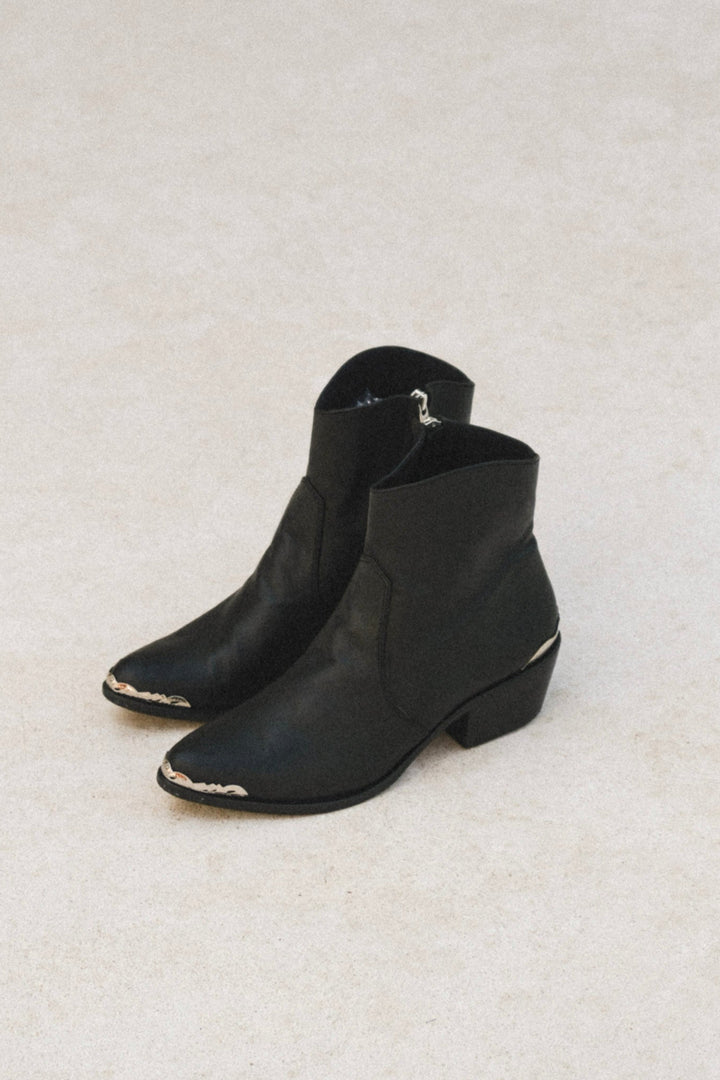 The Midnight Sun Boot